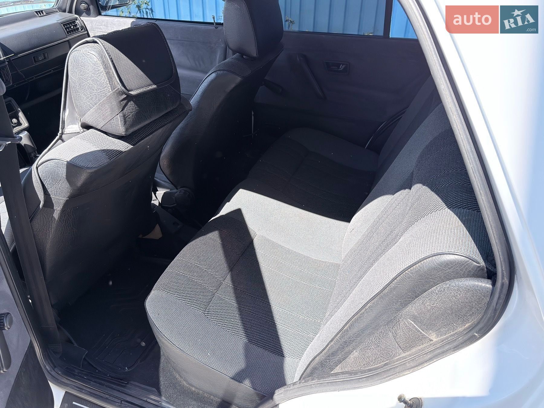 Volkswagen Golf 1990 VIN WVWZZZ1GZLW250723 фото оголошення 8 з 18