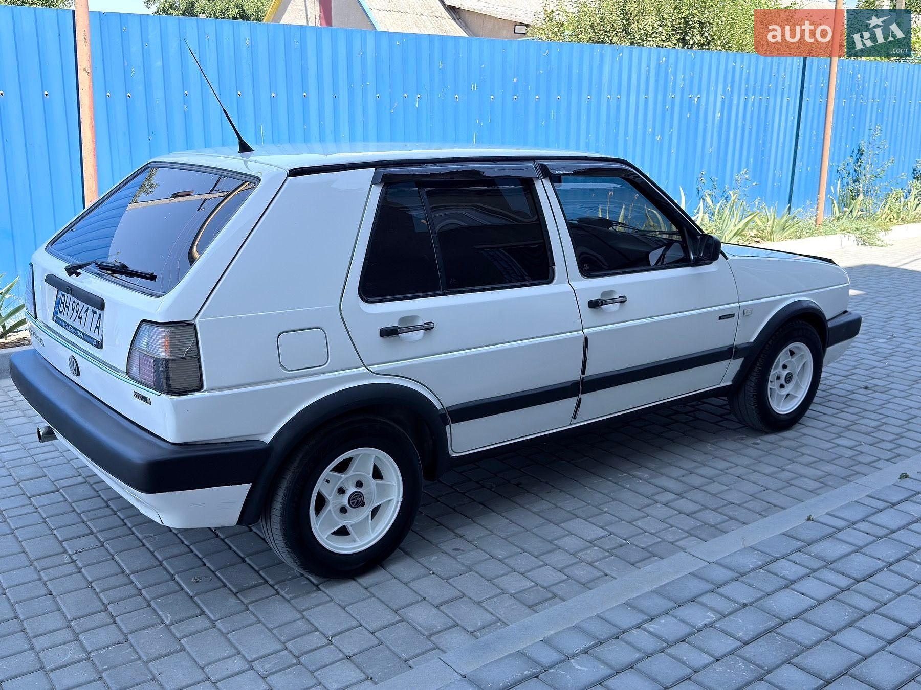 Volkswagen Golf 1990 VIN WVWZZZ1GZLW250723 фото оголошення 5 з 18