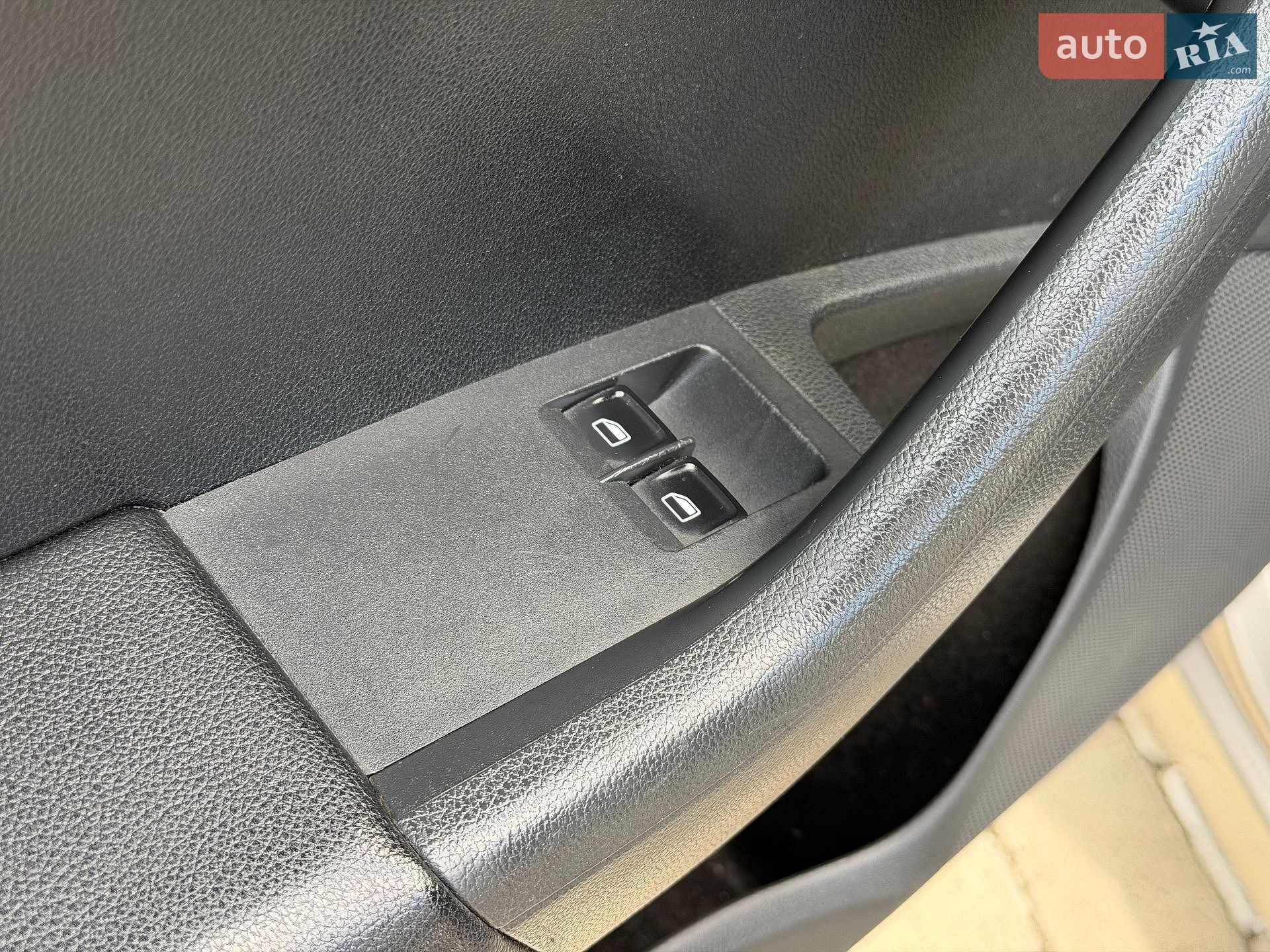 Skoda Octavia 2014 VIN TMBJC7NE6E0110700 фото оголошення 50 з 85