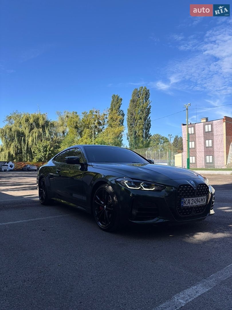 BMW 4 Series 2023 VIN WBA83AP03RCN53403 фото оголошення 2 з 33