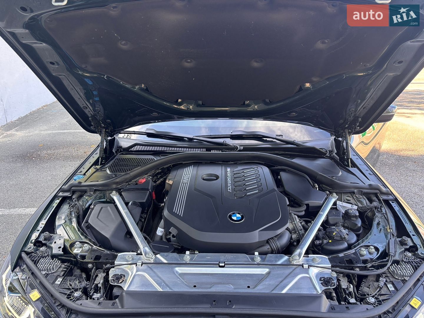BMW 4 Series 2023 VIN WBA83AP03RCN53403 фото оголошення 11 з 33