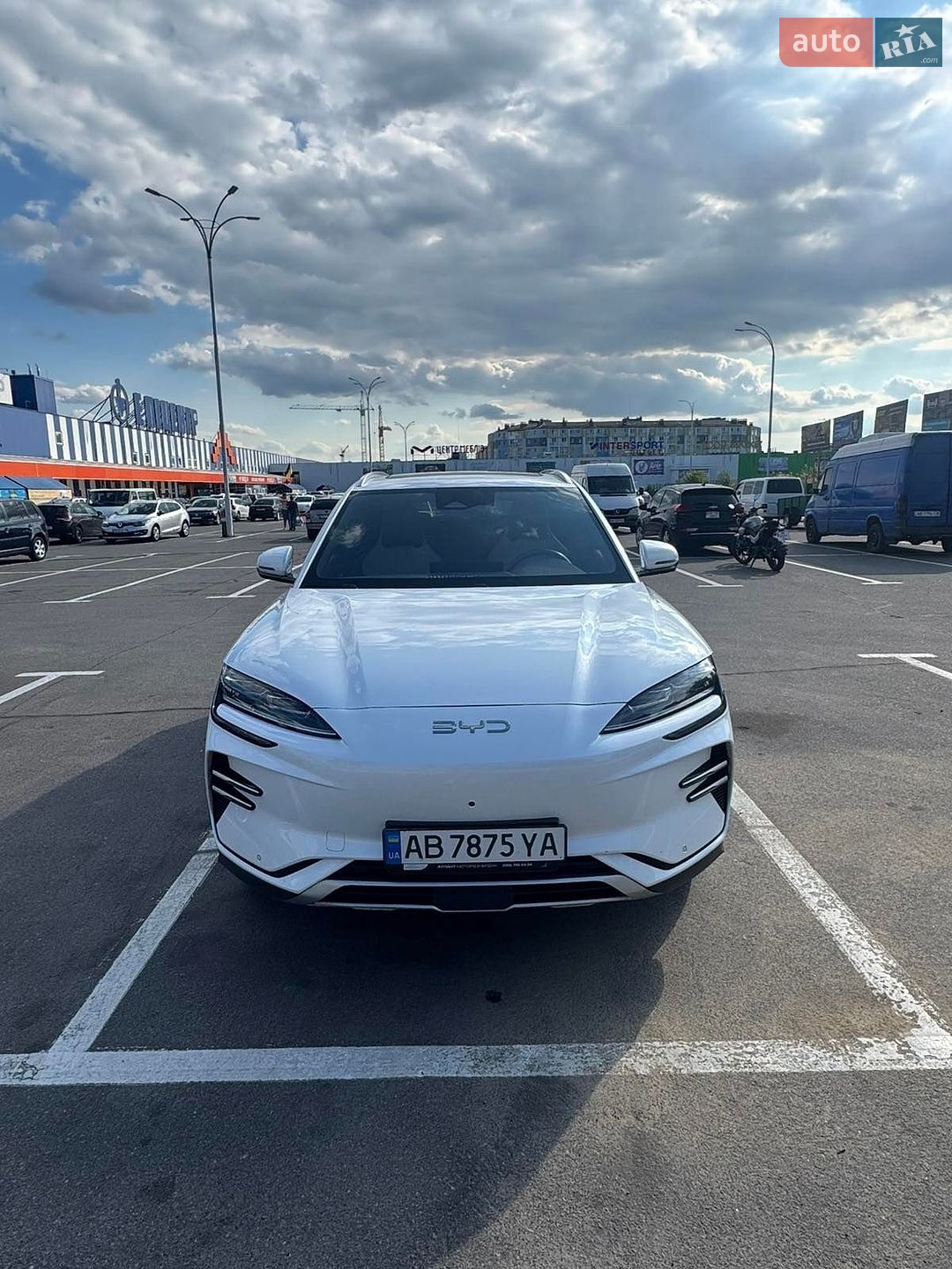 BYD Song Plus 2024 VIN LGXCE4CB3R0672315 фото оголошення 5 з 14