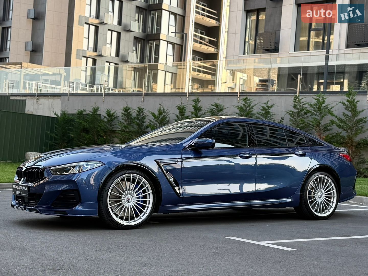 BMW-Alpina B8 Gran Coupe 2022 VIN WBAGX0C19PCL44480 фото оголошення 11 з 95