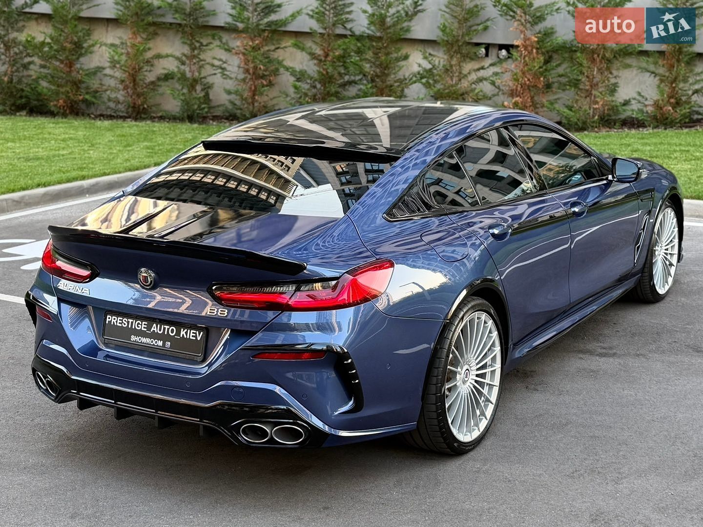 BMW-Alpina B8 Gran Coupe 2022 VIN WBAGX0C19PCL44480 фото оголошення 18 з 95