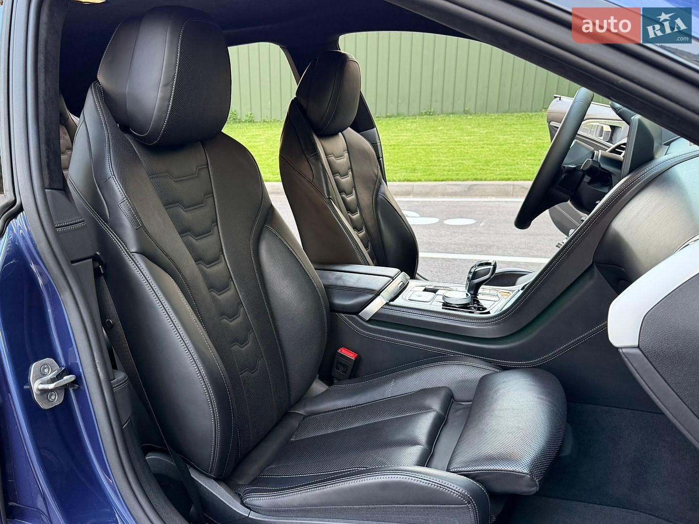 BMW-Alpina B8 Gran Coupe 2022 VIN WBAGX0C19PCL44480 фото оголошення 52 з 95