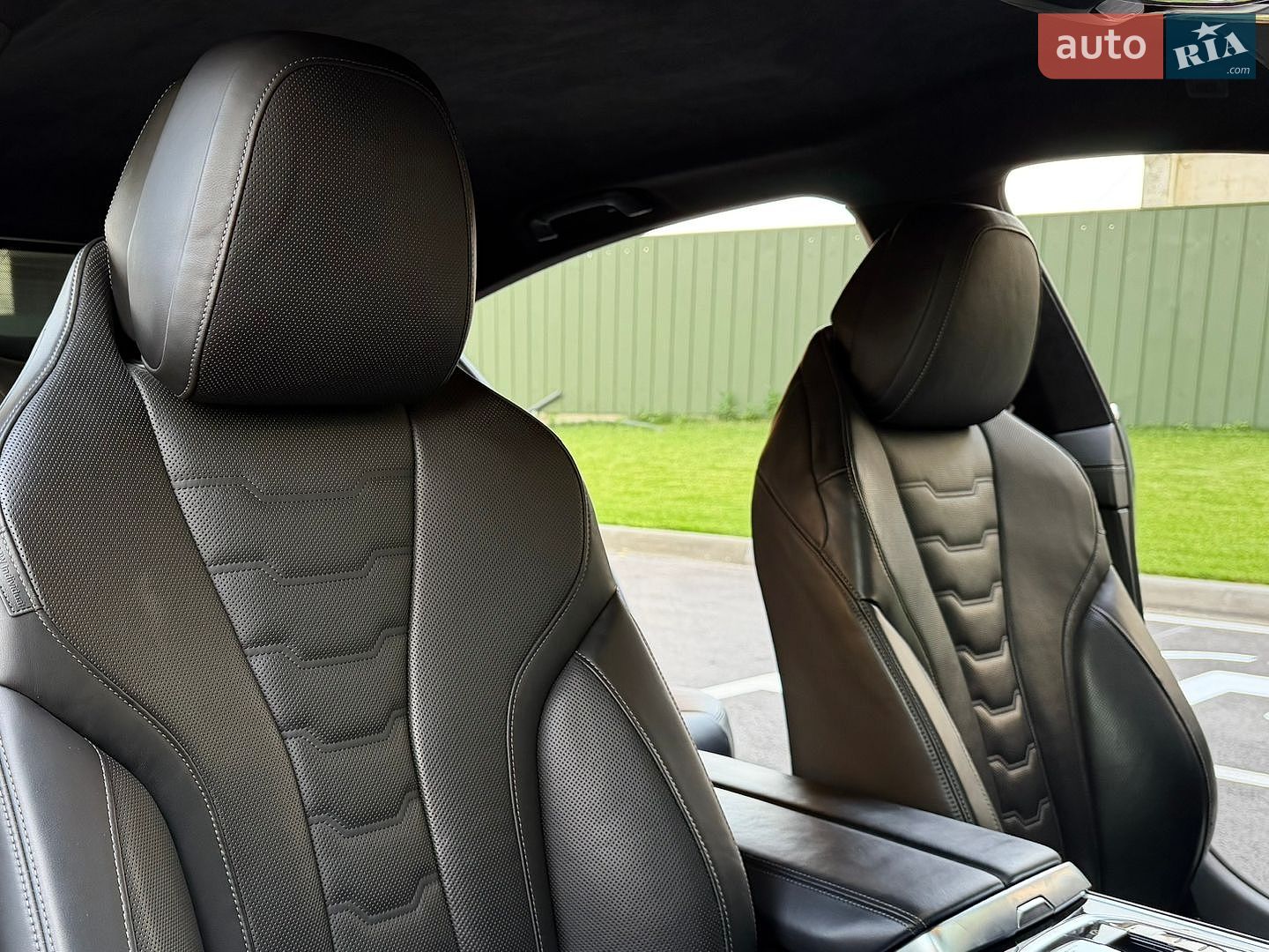 BMW-Alpina B8 Gran Coupe 2022 VIN WBAGX0C19PCL44480 фото оголошення 73 з 95