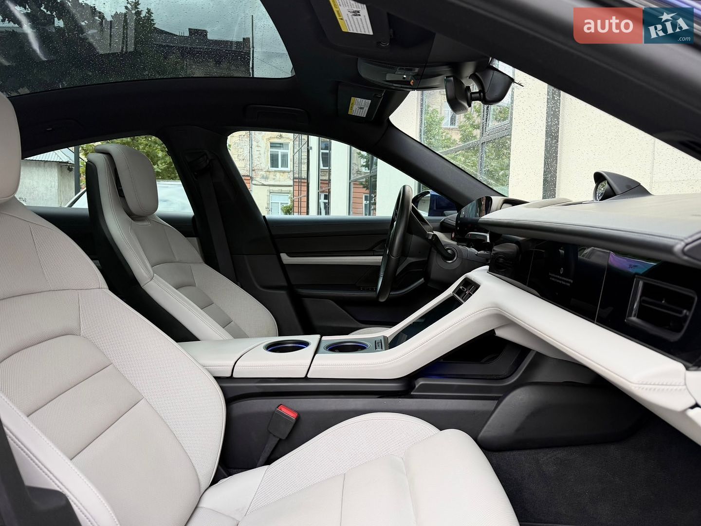 Porsche Taycan 2022 VIN WP0AB2Y17NSA44406 фото оголошення 6 з 20