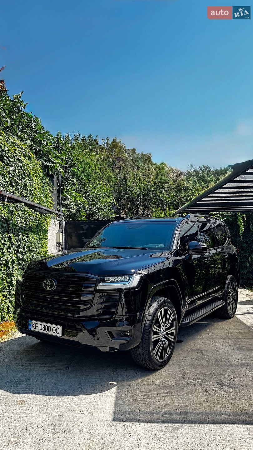 Toyota Land Cruiser 2023 VIN JTMAAABJ604041903 фото оголошення 3 з 9