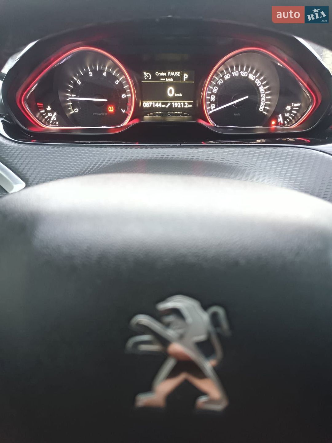 Peugeot 2008 2019 VIN VF3CUHNS4KY186561 фото оголошення 8 з 19