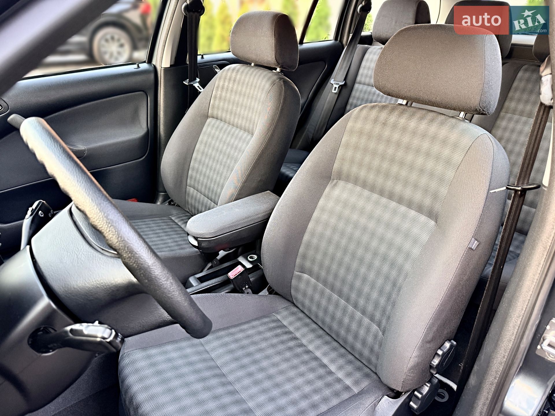 Skoda Octavia 2005 VIN TMBJX21U468832139 фото оголошення 40 з 50