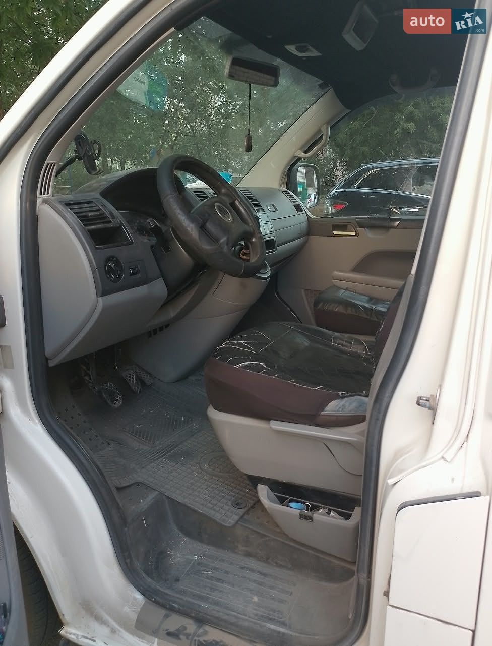 Volkswagen Transporter 2004 VIN WV1ZZZ7HZ4H073483 фото оголошення 4 з 7
