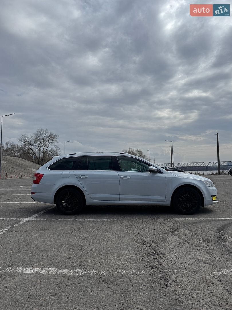 Skoda Octavia 2015 VIN TMBJJ7NE1G0150854 фото оголошення 11 з 155