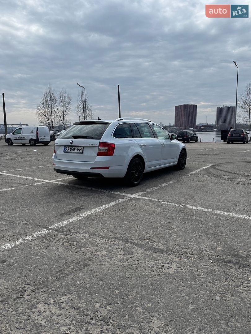 Skoda Octavia 2015 VIN TMBJJ7NE1G0150854 фото оголошення 13 з 155