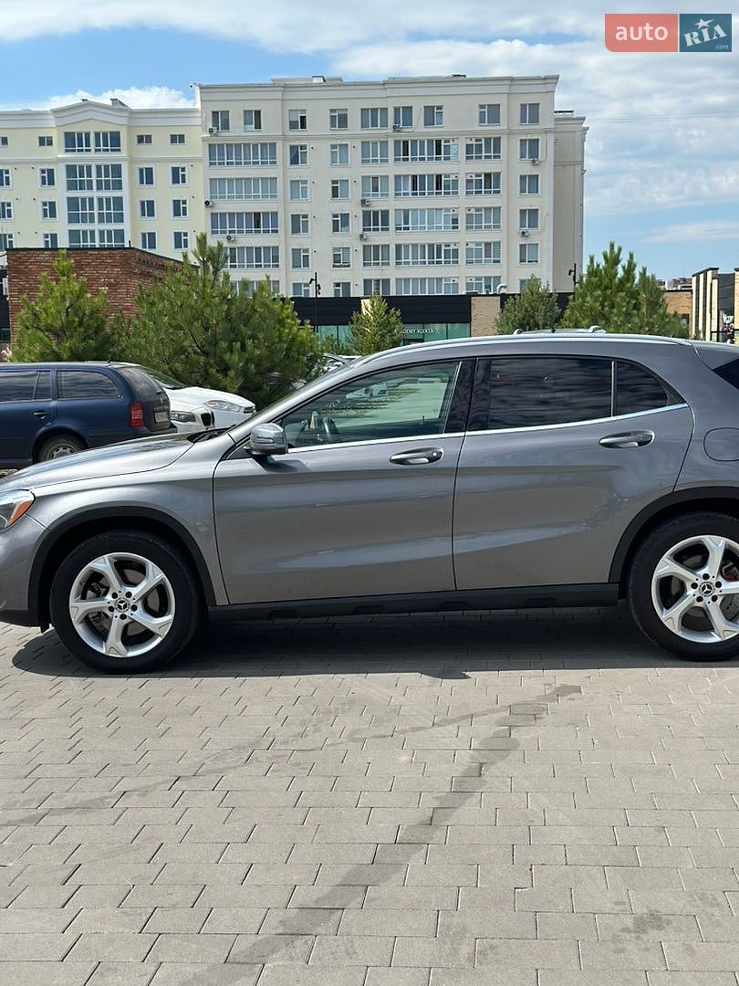 Mercedes-Benz GLA-Class 2018 VIN WDCTG4GB9KJ584669 фото оголошення 9 з 36