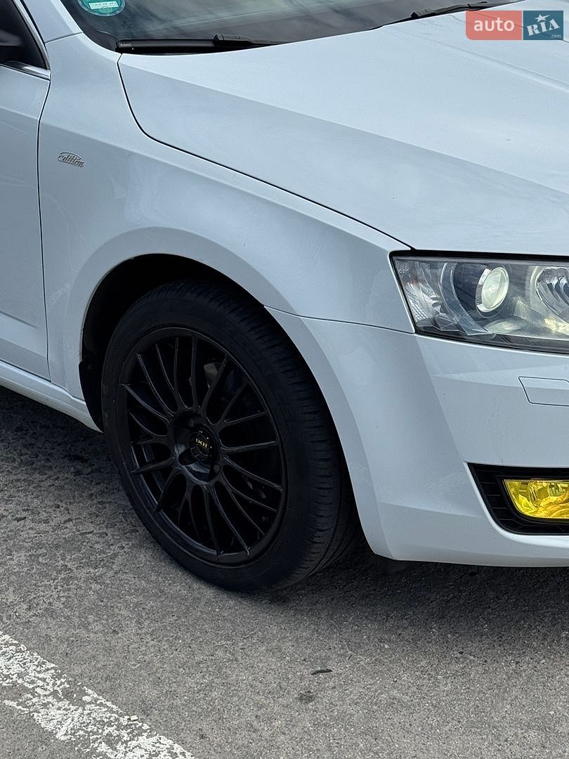 Skoda Octavia 2015 VIN TMBJJ7NE1G0150854 фото оголошення 26 з 155