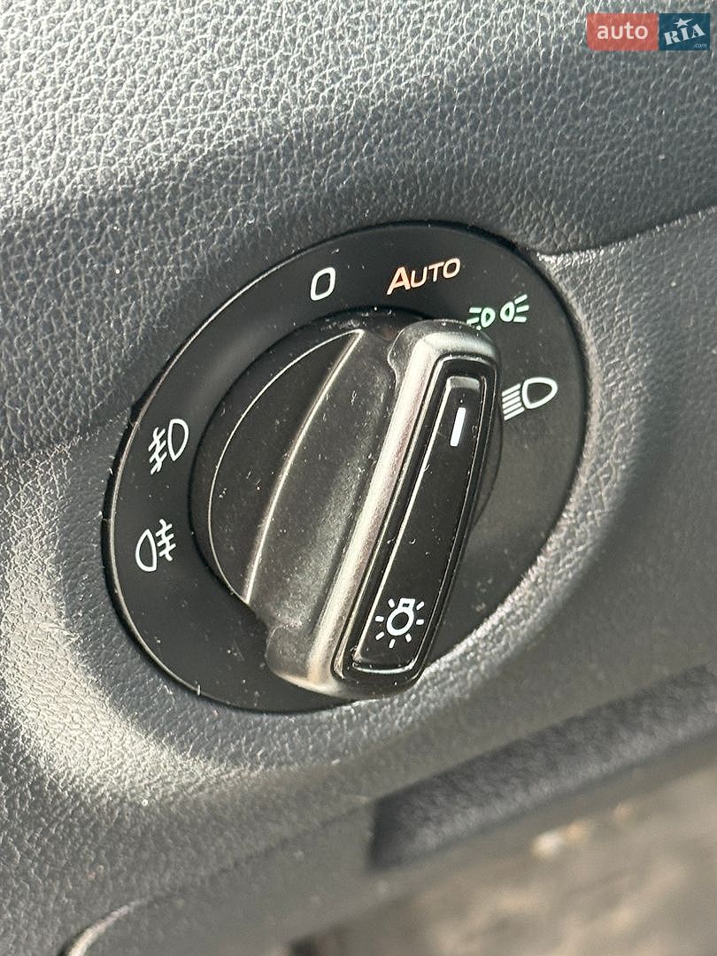 Skoda Octavia 2015 VIN TMBJJ7NE1G0150854 фото оголошення 88 з 155