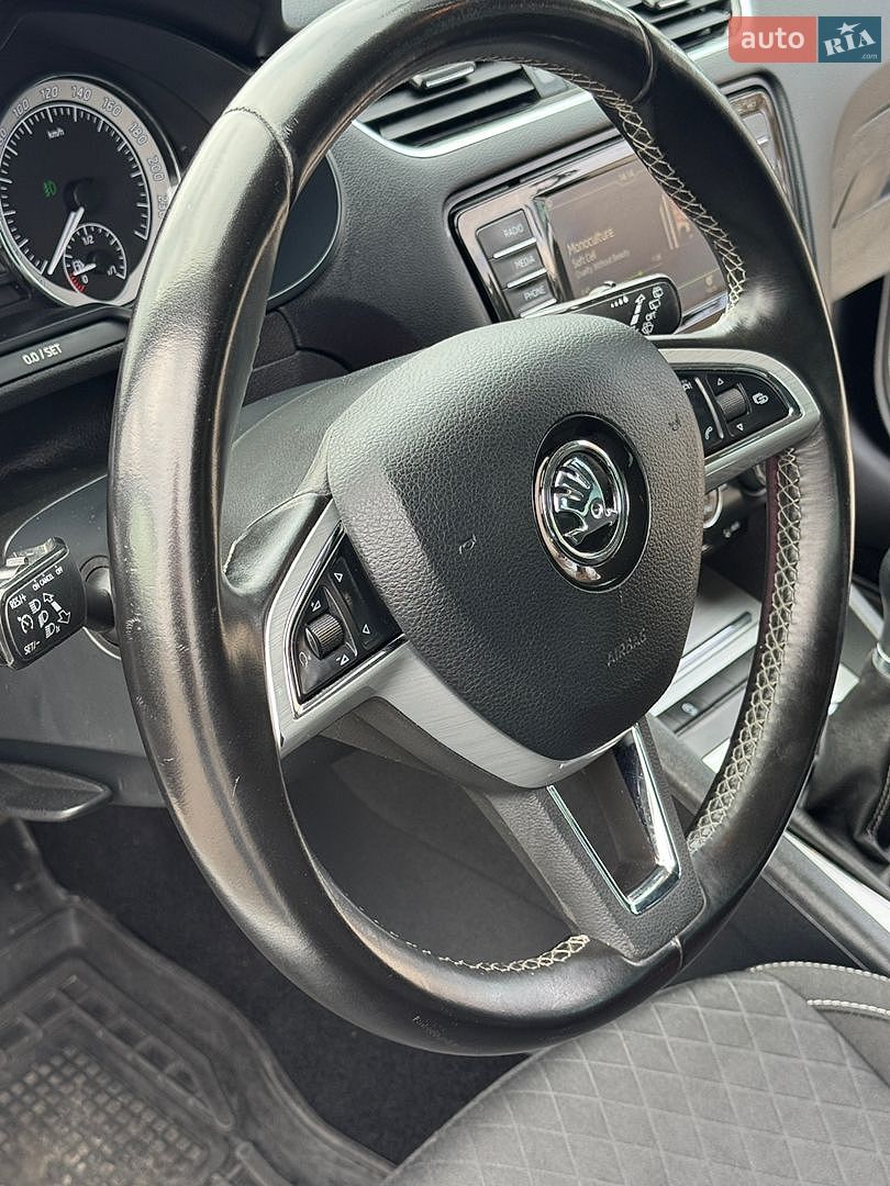 Skoda Octavia 2015 VIN TMBJJ7NE1G0150854 фото оголошення 90 з 155