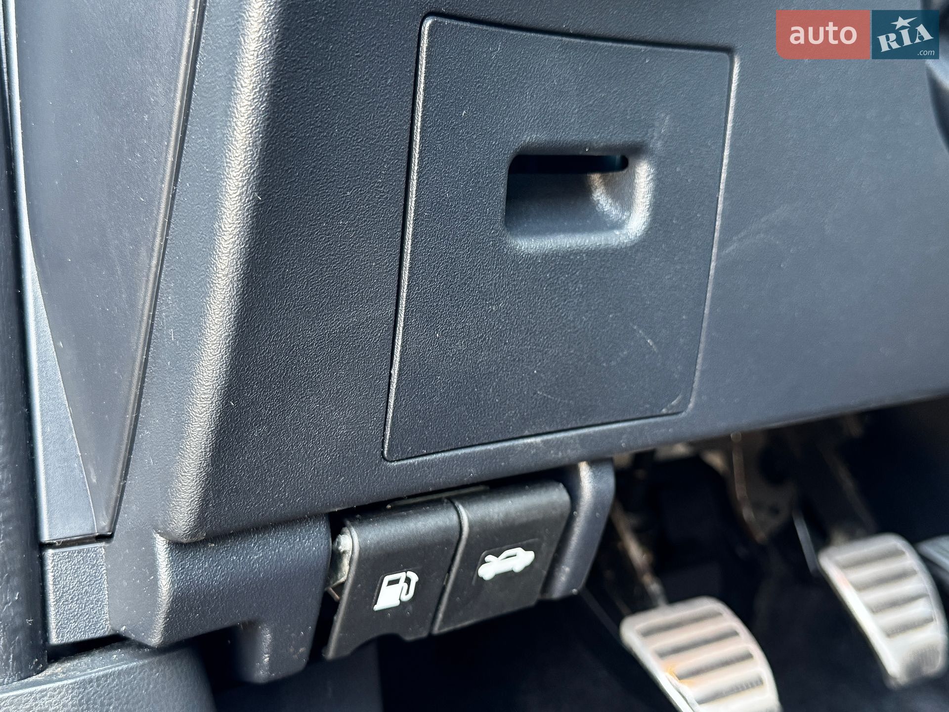 Nissan Qashqai 2012 VIN SJNFENJ10U2464621 фото оголошення 29 з 48