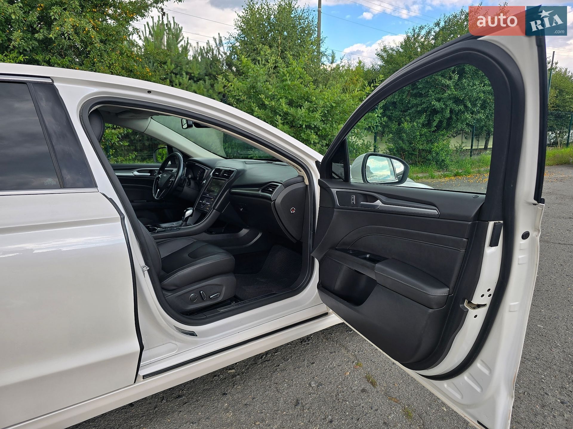 Ford Mondeo 2016 VIN WF0DXXWPCGGB19755 фото оголошення 45 з 68