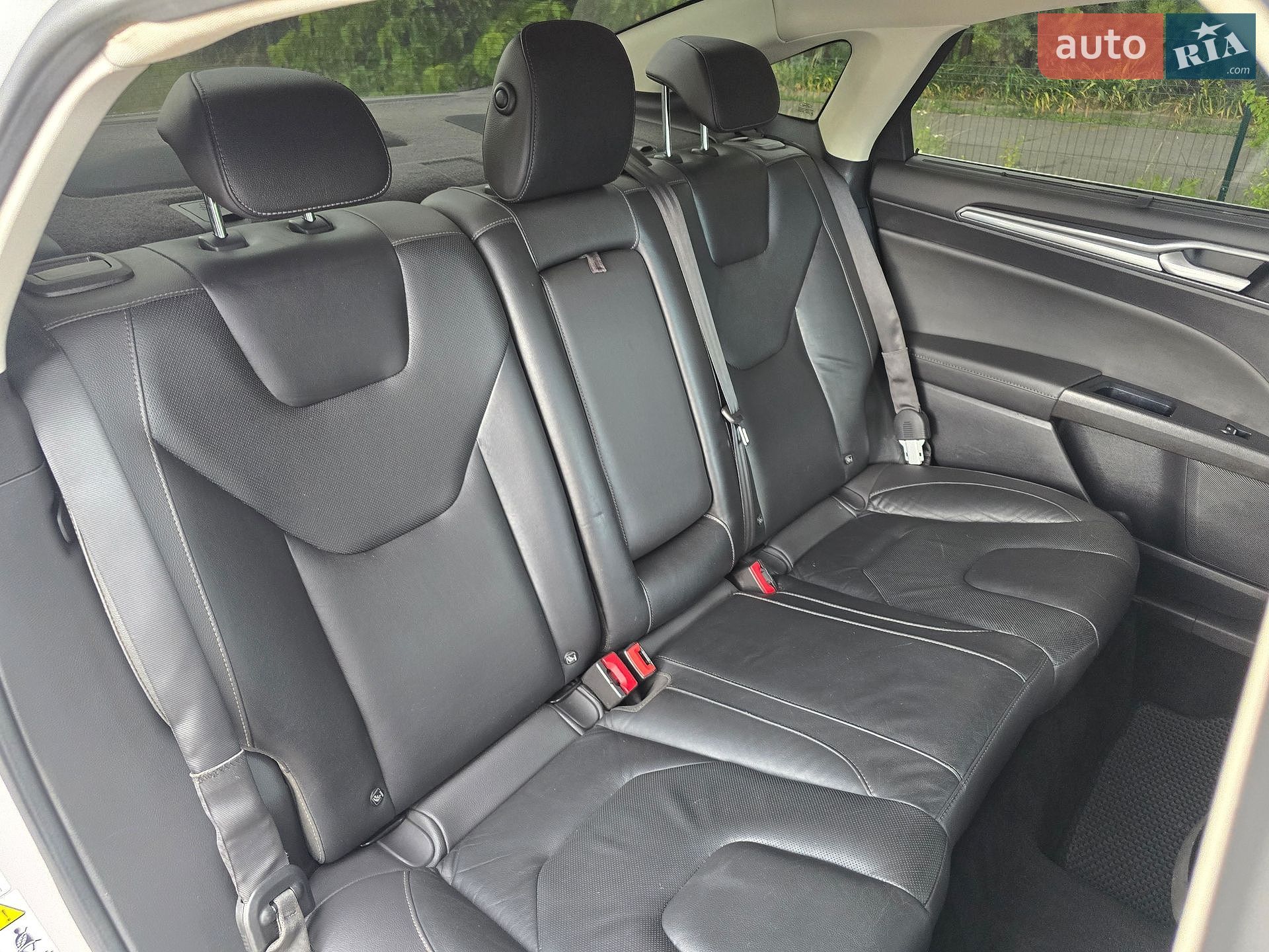 Ford Mondeo 2016 VIN WF0DXXWPCGGB19755 фото оголошення 58 з 68