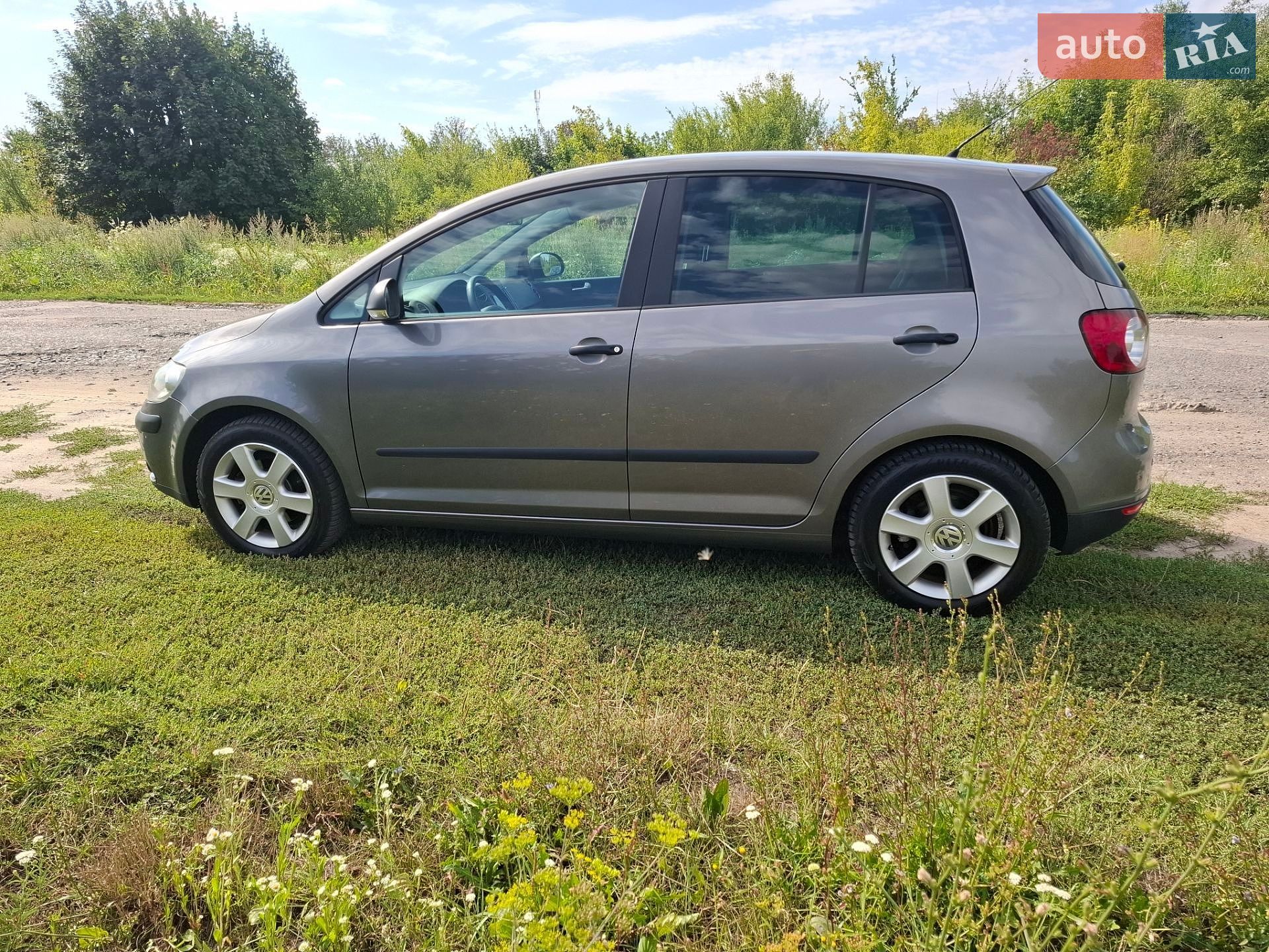 Volkswagen Golf Plus 2008 VIN WVWZZZ1KZ8W528635 фото оголошення 2 з 22