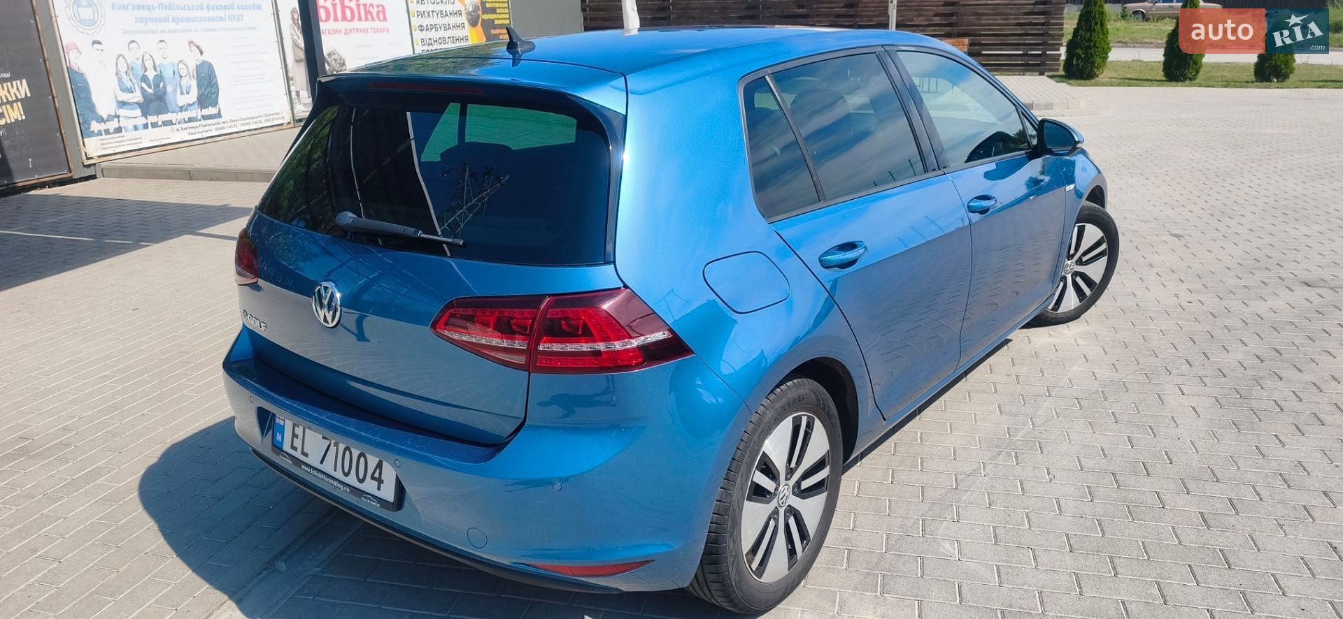 Volkswagen e-Golf 2015 VIN WVWZZZAUZGW900231 фото оголошення 6 з 51
