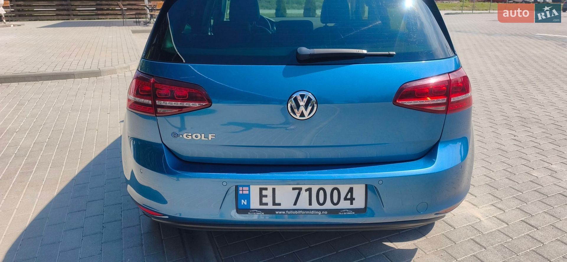 Volkswagen e-Golf 2015 VIN WVWZZZAUZGW900231 фото оголошення 9 з 51