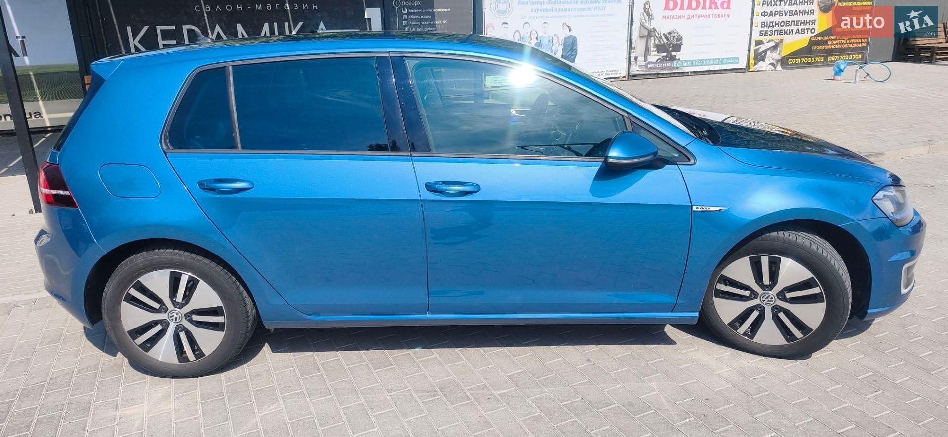 Volkswagen e-Golf 2015 VIN WVWZZZAUZGW900231 фото оголошення 10 з 51