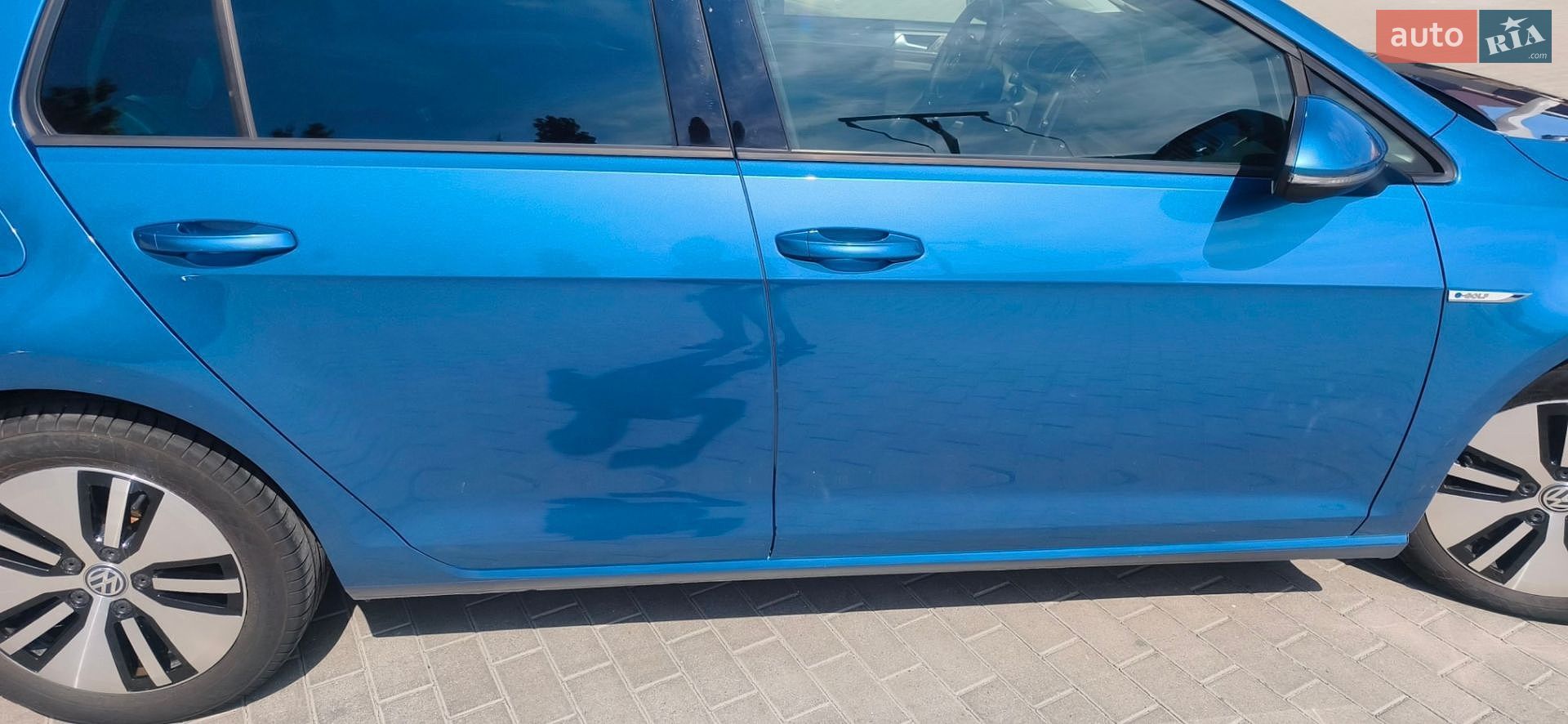 Volkswagen e-Golf 2015 VIN WVWZZZAUZGW900231 фото оголошення 13 з 51