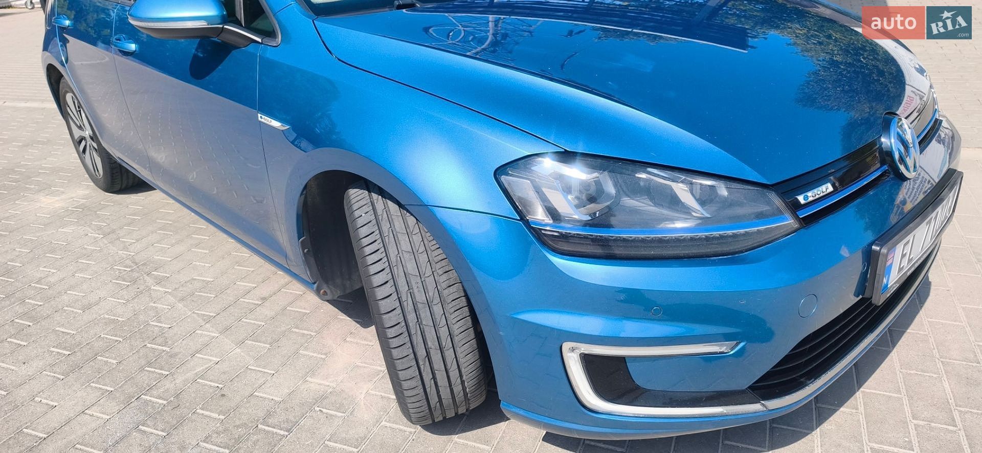 Volkswagen e-Golf 2015 VIN WVWZZZAUZGW900231 фото оголошення 15 з 51