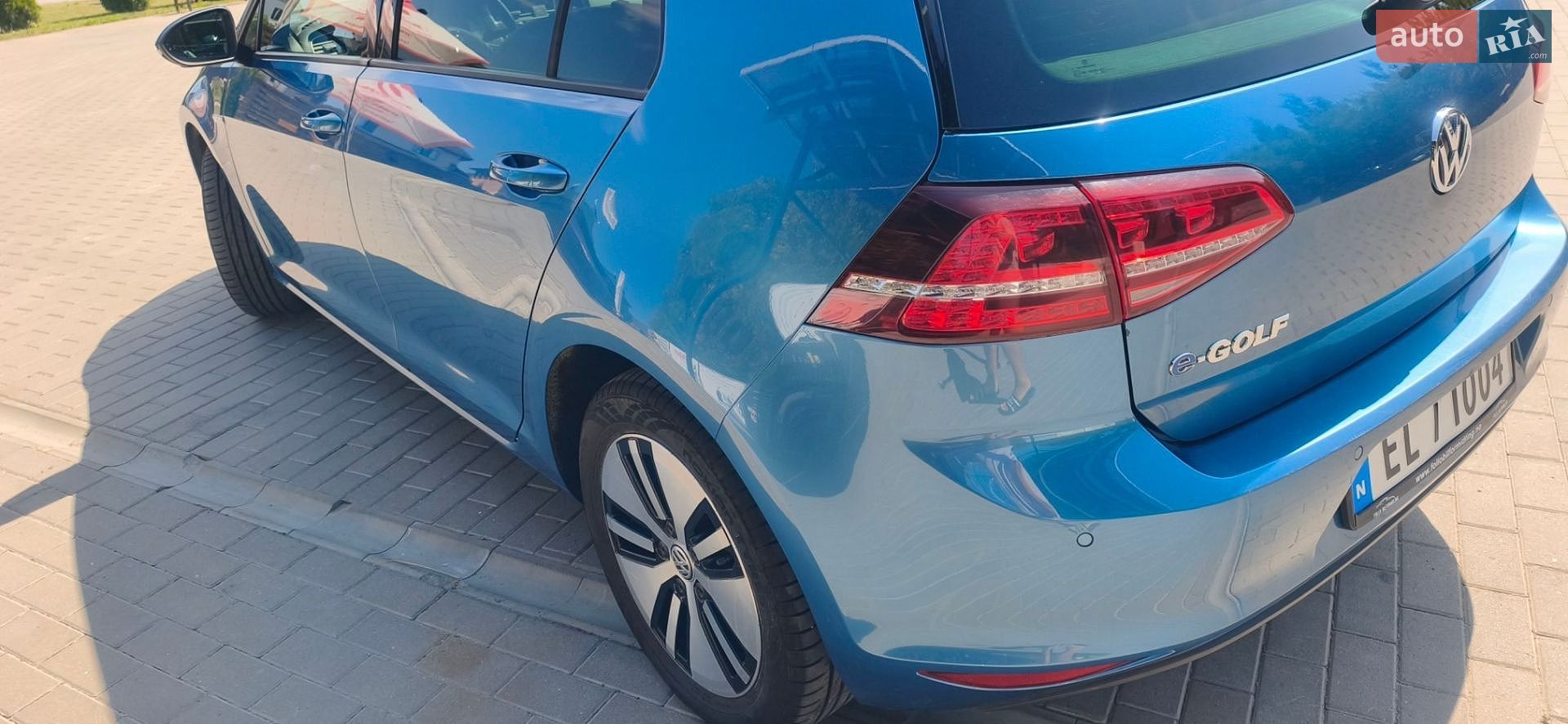 Volkswagen e-Golf 2015 VIN WVWZZZAUZGW900231 фото оголошення 16 з 51