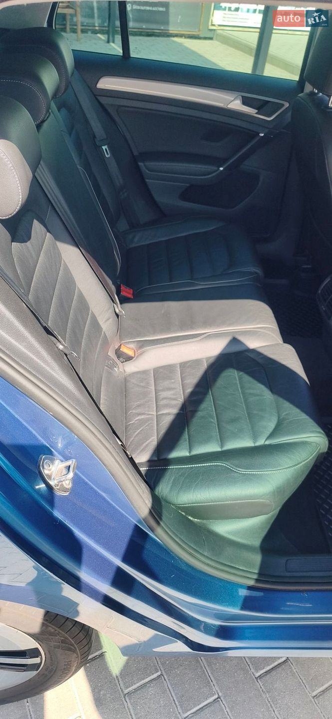 Volkswagen e-Golf 2015 VIN WVWZZZAUZGW900231 фото оголошення 23 з 51
