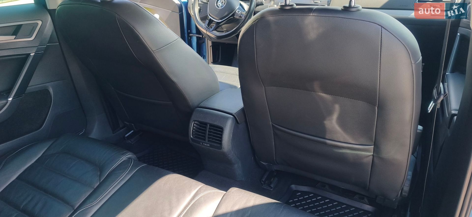 Volkswagen e-Golf 2015 VIN WVWZZZAUZGW900231 фото оголошення 24 з 51