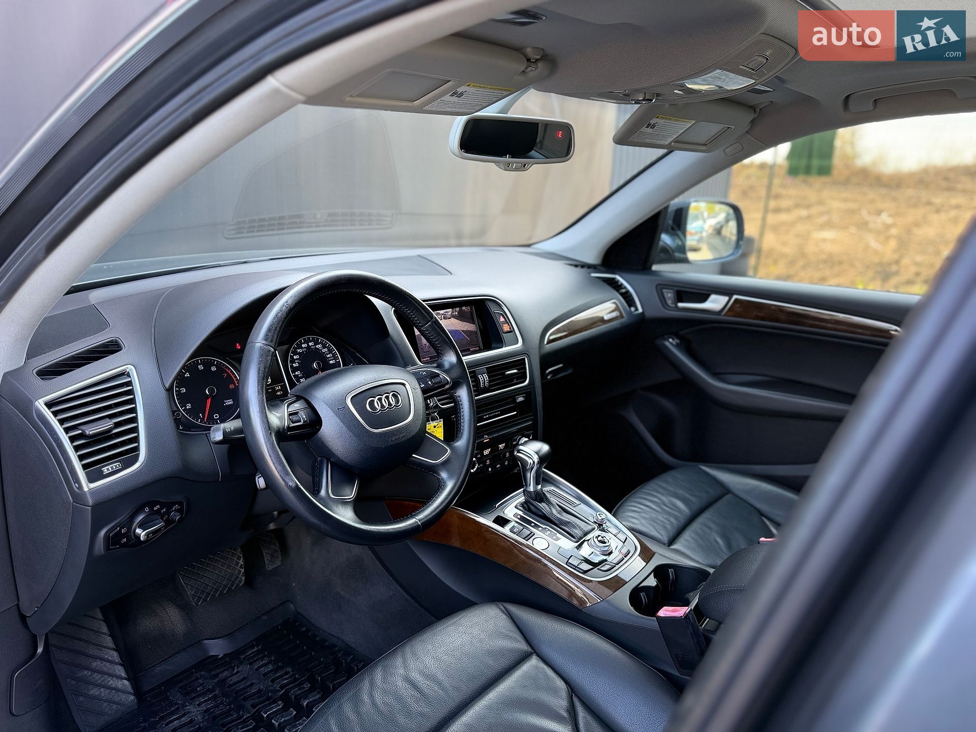 Audi Q5 2015 VIN WA1LFAFP9FA012795 фото оголошення 30 з 56