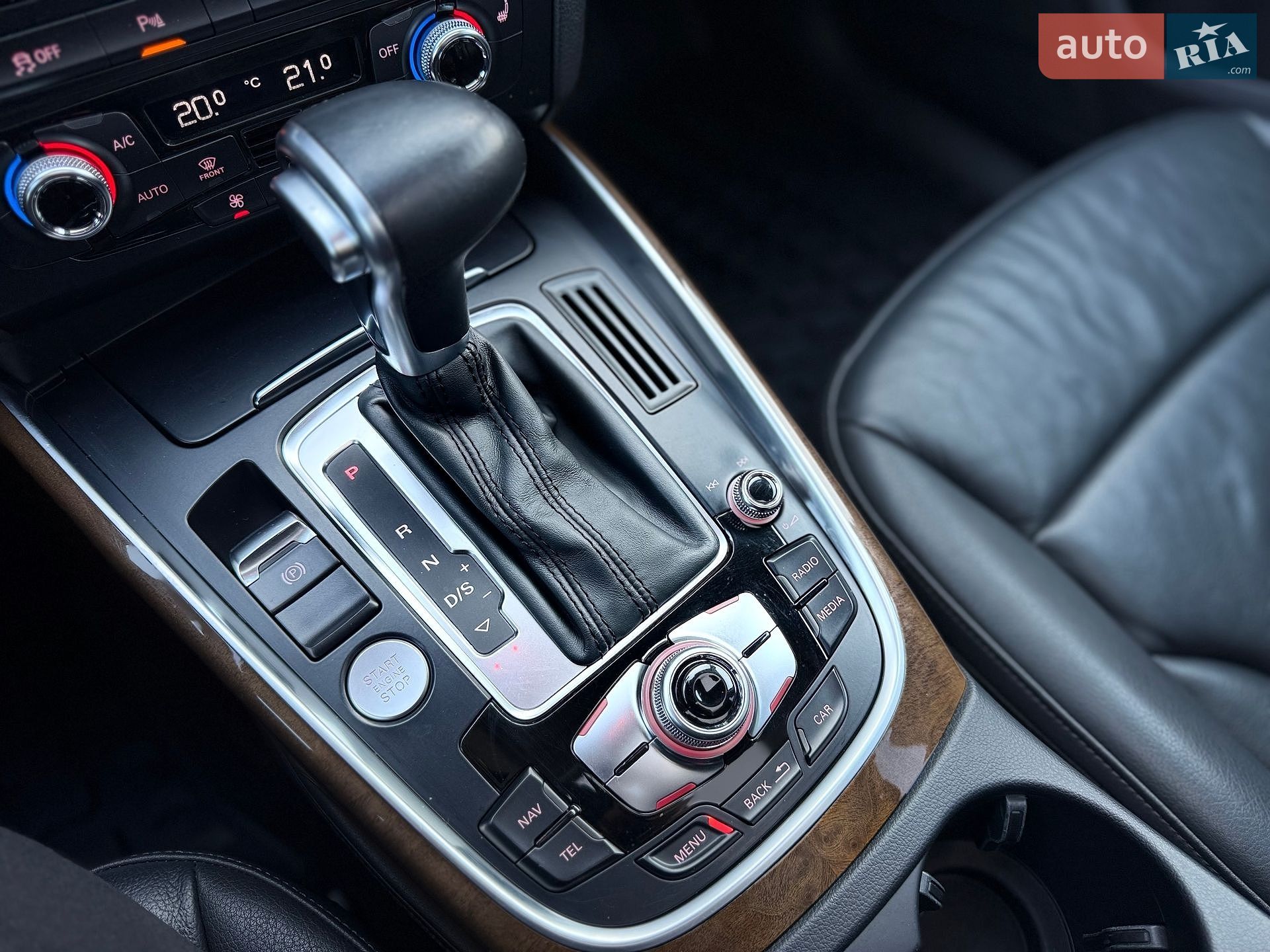 Audi Q5 2015 VIN WA1LFAFP9FA012795 фото оголошення 35 з 56