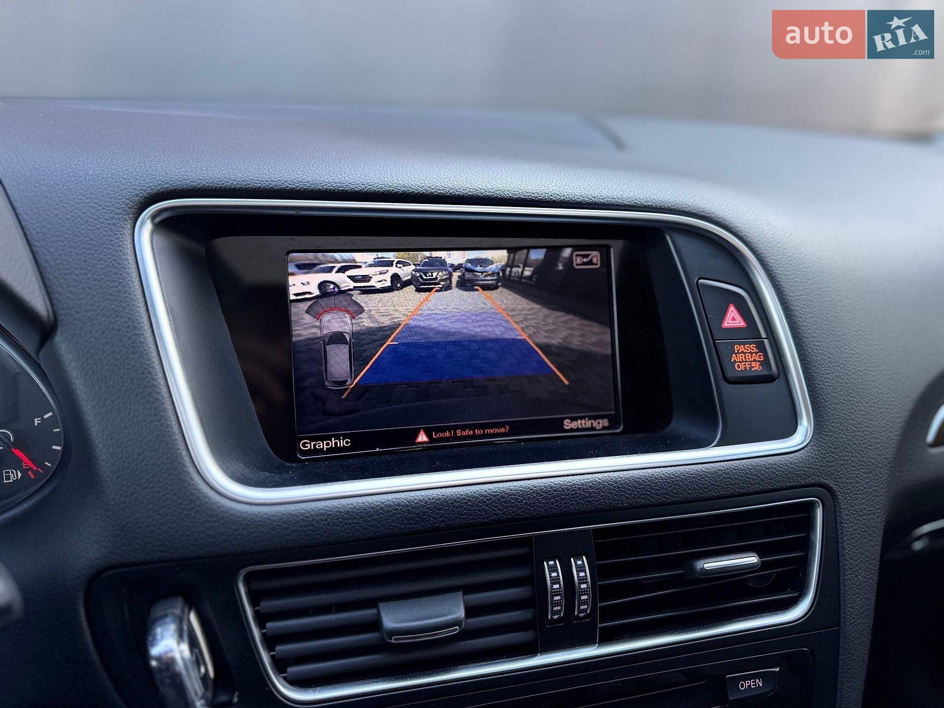 Audi Q5 2015 VIN WA1LFAFP9FA012795 фото оголошення 38 з 56