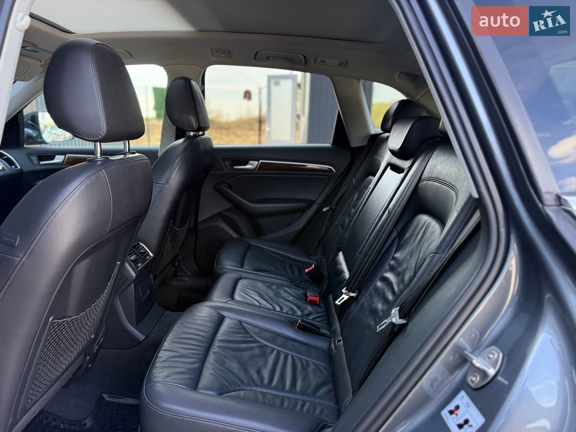 Audi Q5 2015 VIN WA1LFAFP9FA012795 фото оголошення 48 з 56