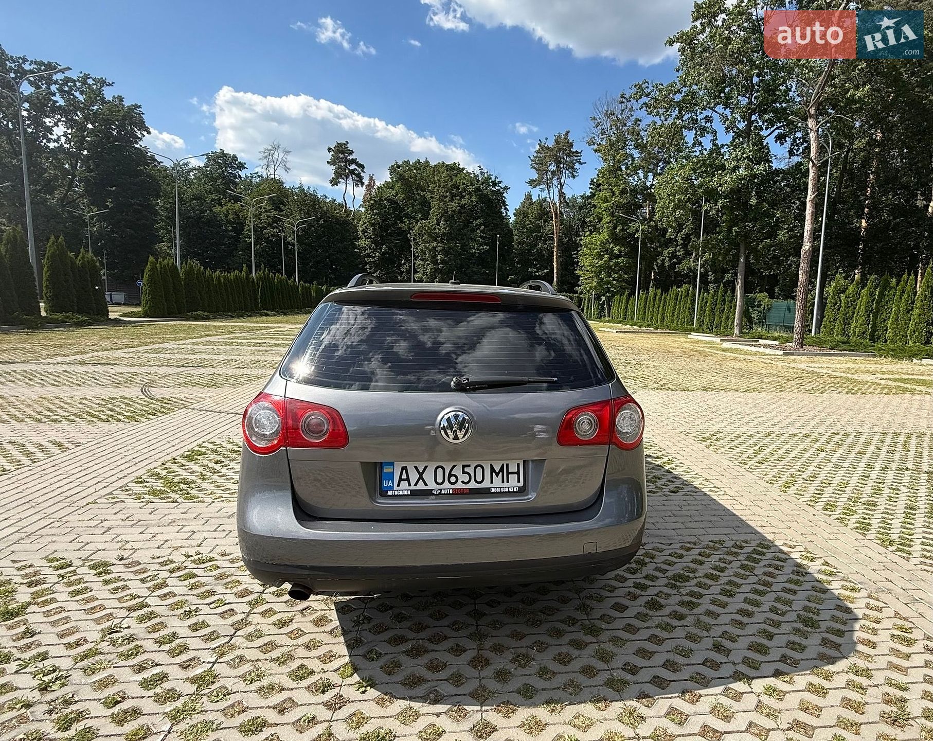 Volkswagen Passat 2006 VIN WVWZZZ3CZ7E021079 фото оголошення 2 з 17
