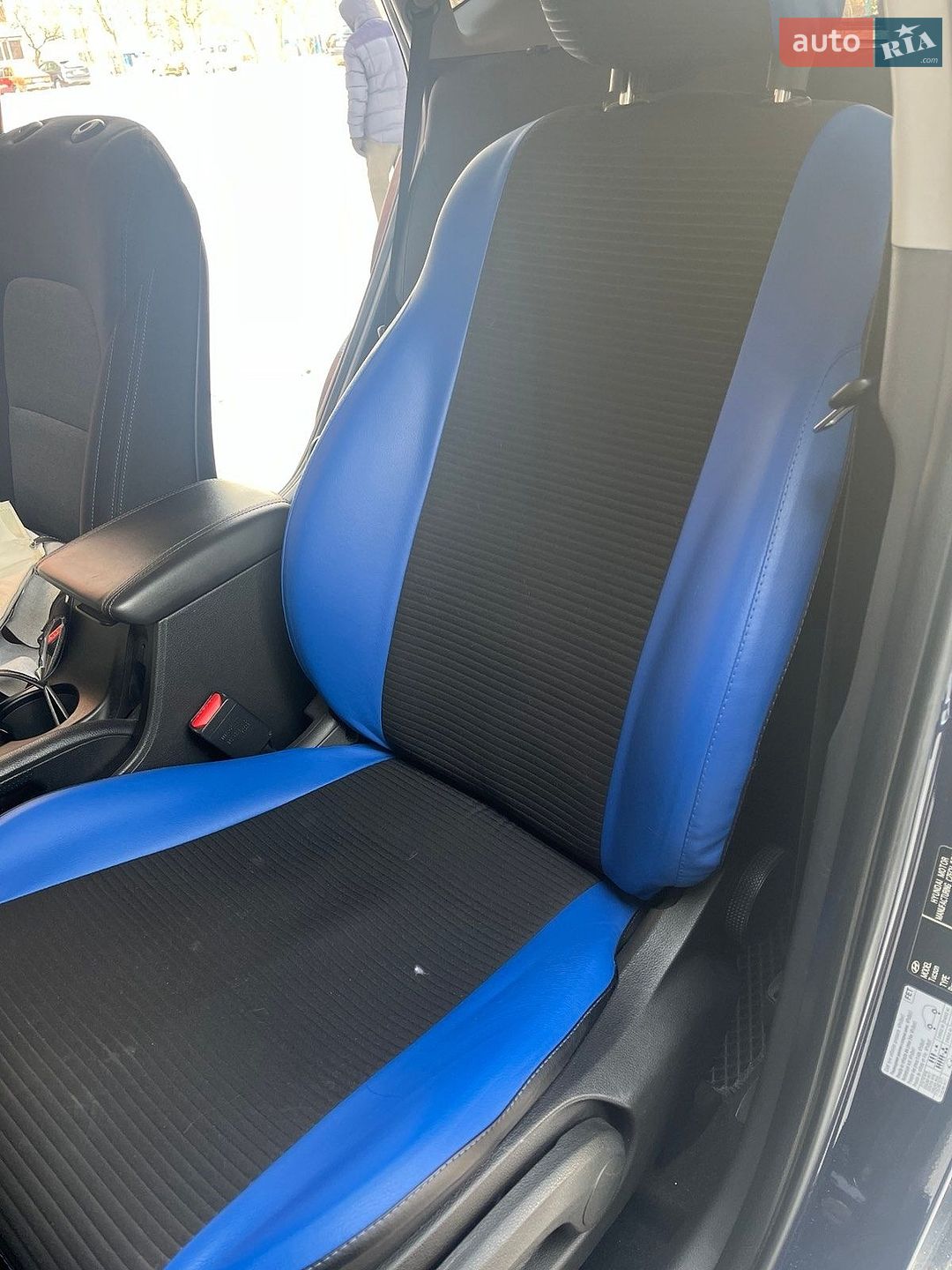 Hyundai Tucson 2019 VIN TMAJ3813DKJ859539 фото оголошення 18 з 33