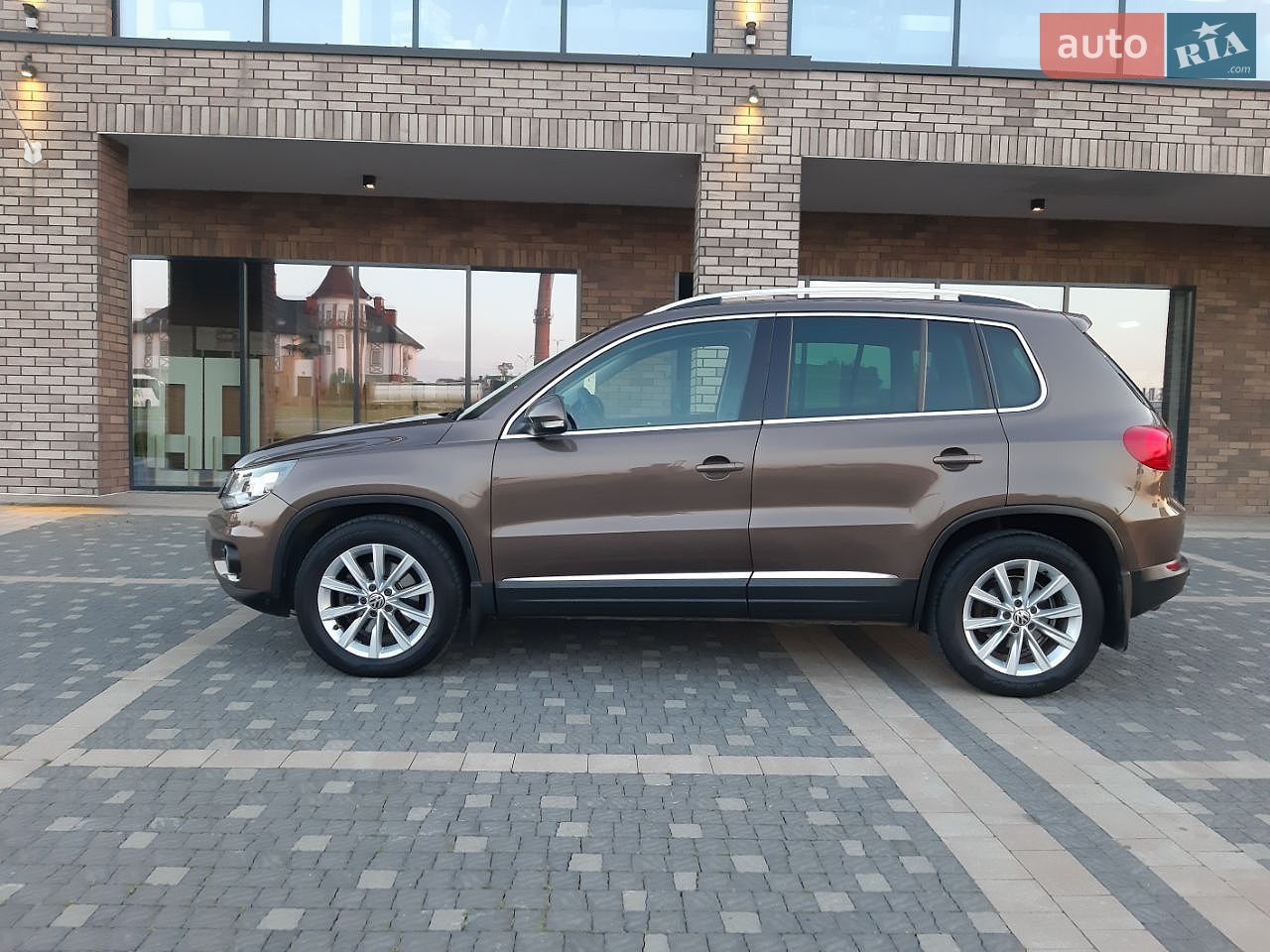 Volkswagen Tiguan 2012 VIN WVGZZZ5NZCW083810 фото оголошення 4 з 31