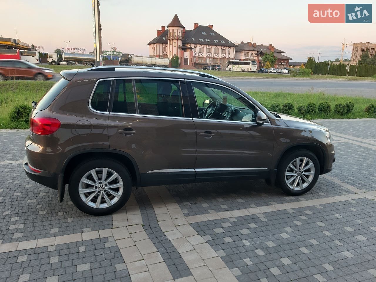 Volkswagen Tiguan 2012 VIN WVGZZZ5NZCW083810 фото оголошення 8 з 31