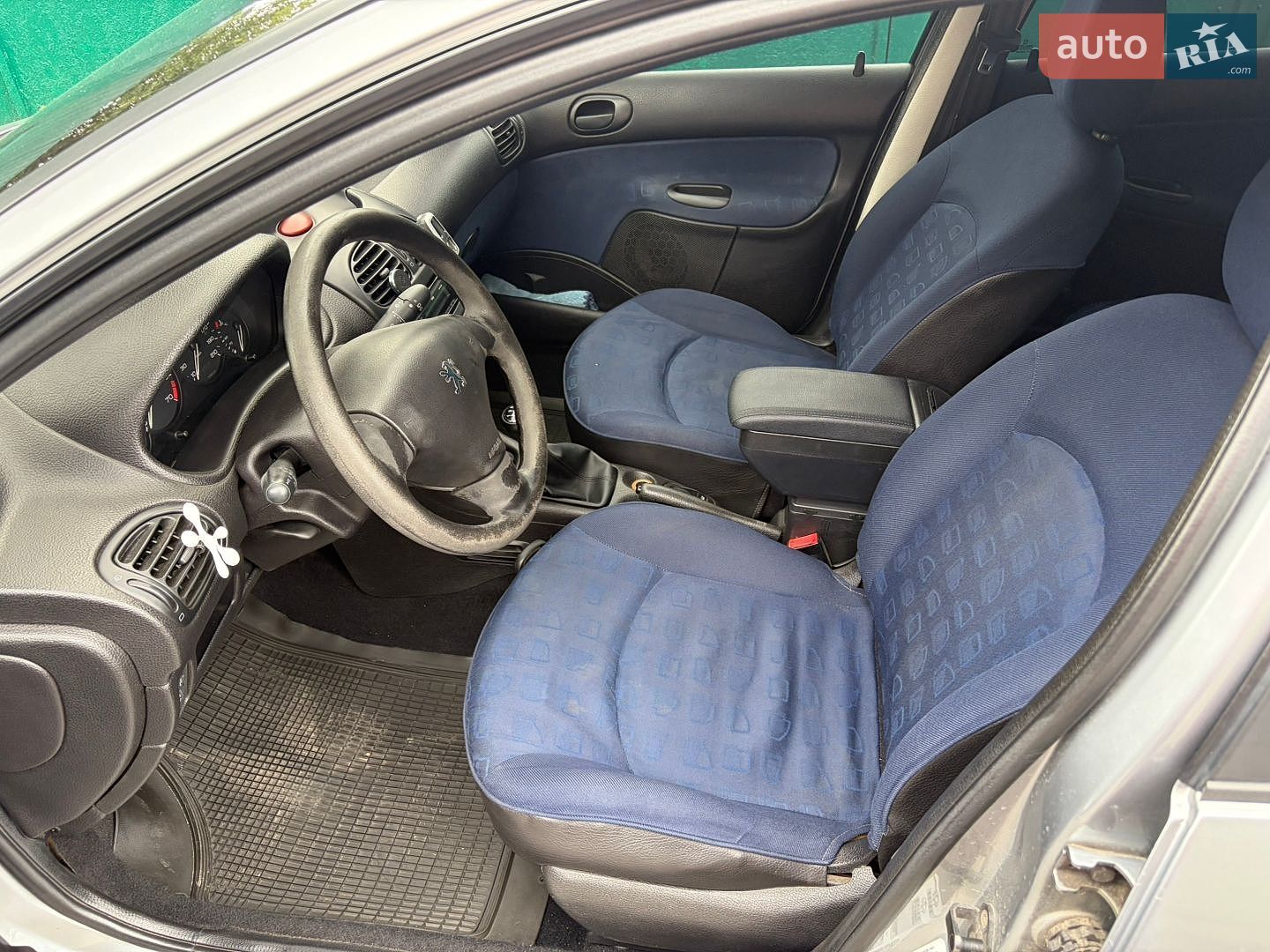 Peugeot 206 2001 VIN VF32AKFWF42035748 фото оголошення 6 з 8