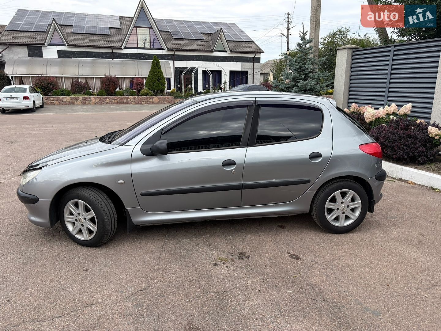 Peugeot 206 2001 VIN VF32AKFWF42035748 фото оголошення 5 з 8