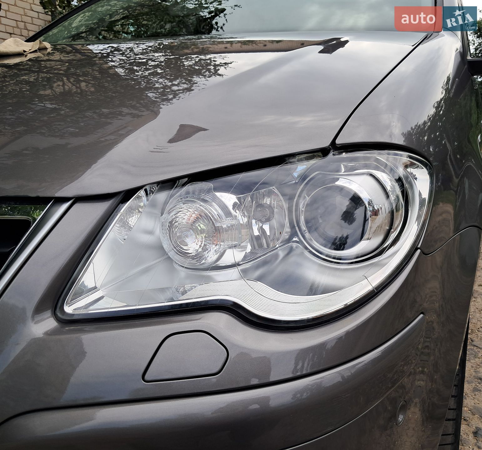 Volkswagen Touran 2010 VIN WVGZZZ1TZAW105006 фото оголошення 10 з 35