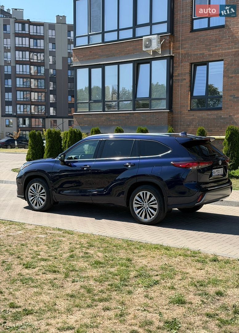 Toyota Highlander 2021 VIN 5TDFZRBH4MS093180 фото оголошення 11 з 18