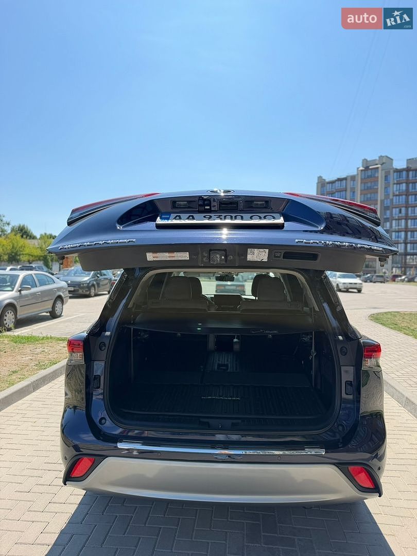 Toyota Highlander 2021 VIN 5TDFZRBH4MS093180 фото оголошення 12 з 18