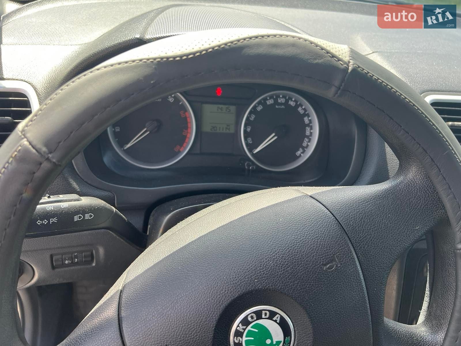 Skoda Fabia 2007 VIN TMBBH65JX83055152 фото оголошення 4 з 8