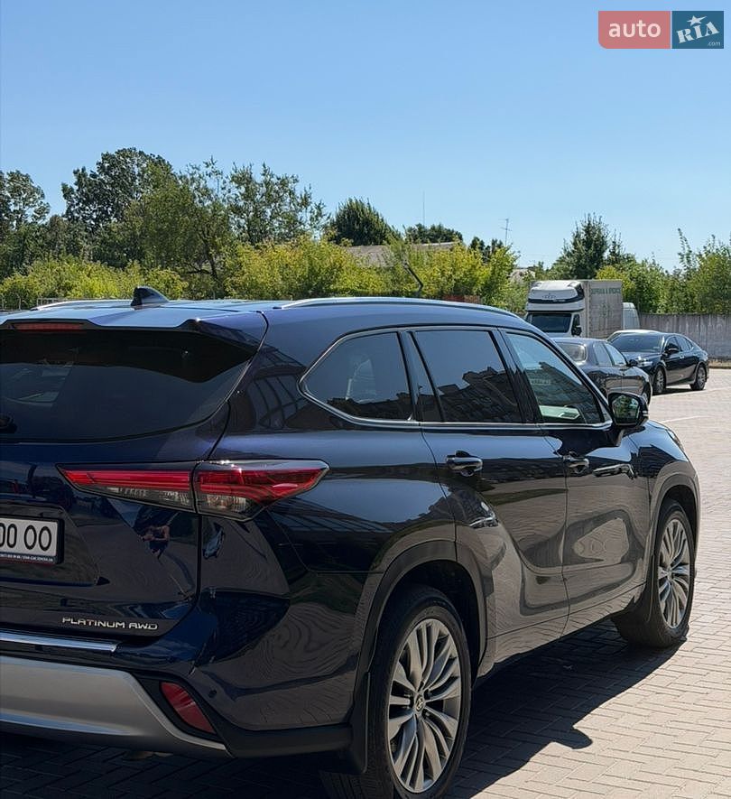 Toyota Highlander 2021 VIN 5TDFZRBH4MS093180 фото оголошення 17 з 18