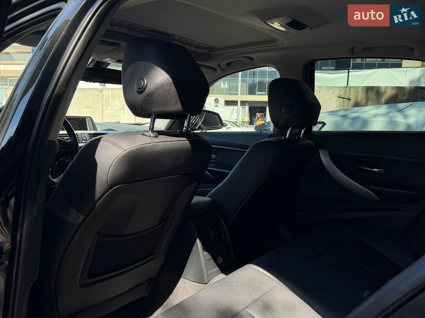 BMW 3 Series 2012 VIN WBA3A5C59DF356980 фото оголошення 11 з 12