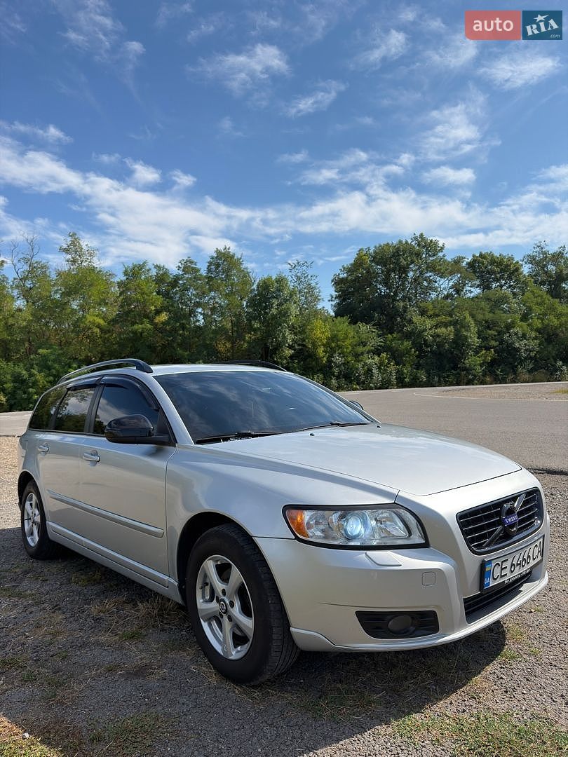 Volvo V50 2010 VIN YV1MW84E1B2593488 фото оголошення 2 з 32
